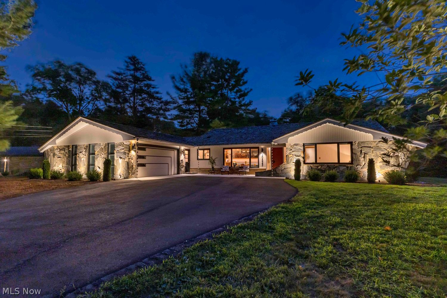 Bay Village OH, 29523 Wolf Road