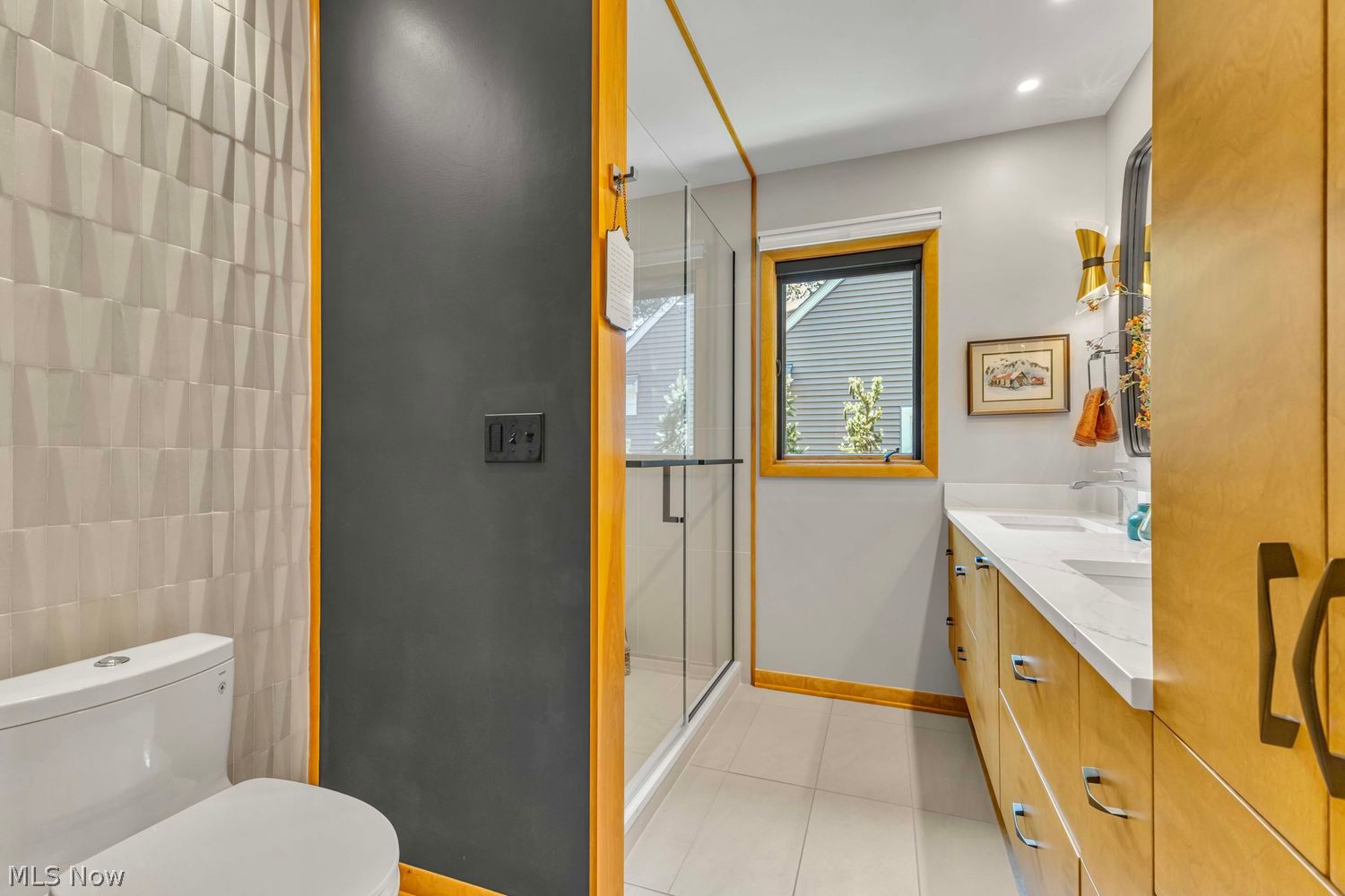 29523 Wolf Road Bay Village OH 44140