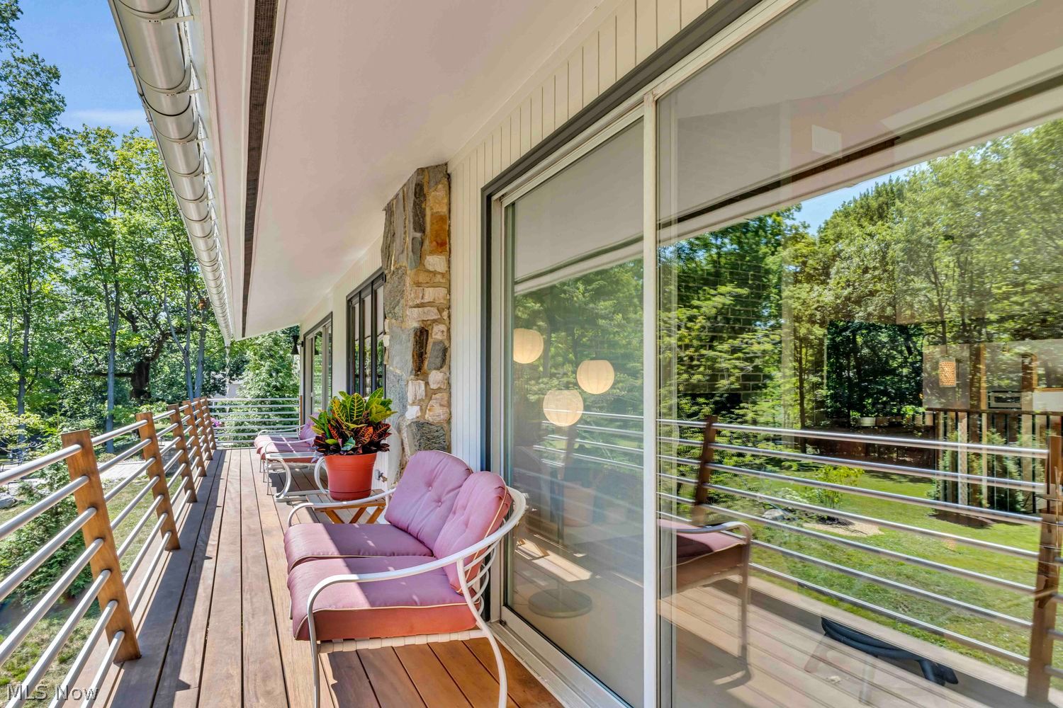 29523 Wolf Road Bay Village OH 44140