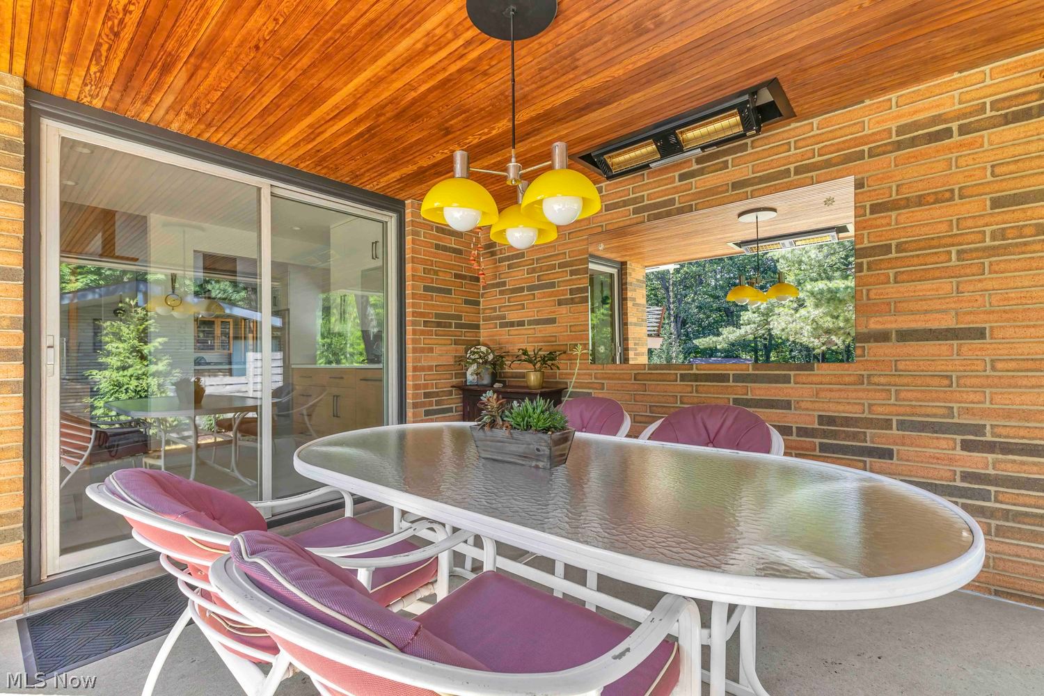 29523 Wolf Road Bay Village OH 44140