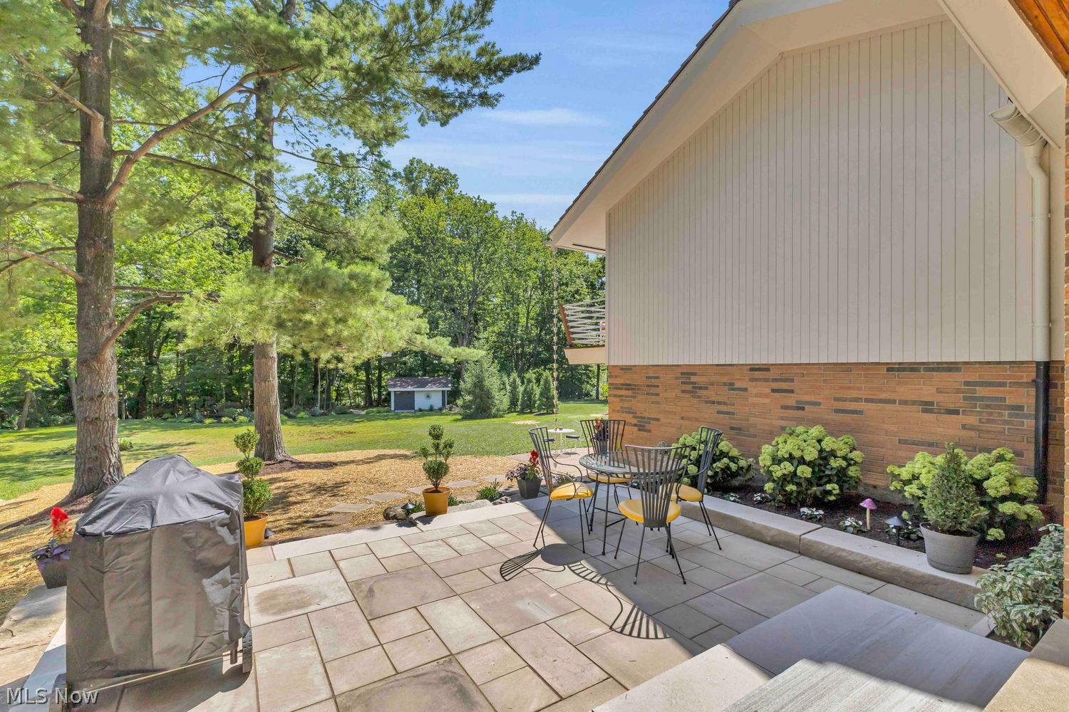 29523 Wolf Road Bay Village OH 44140
