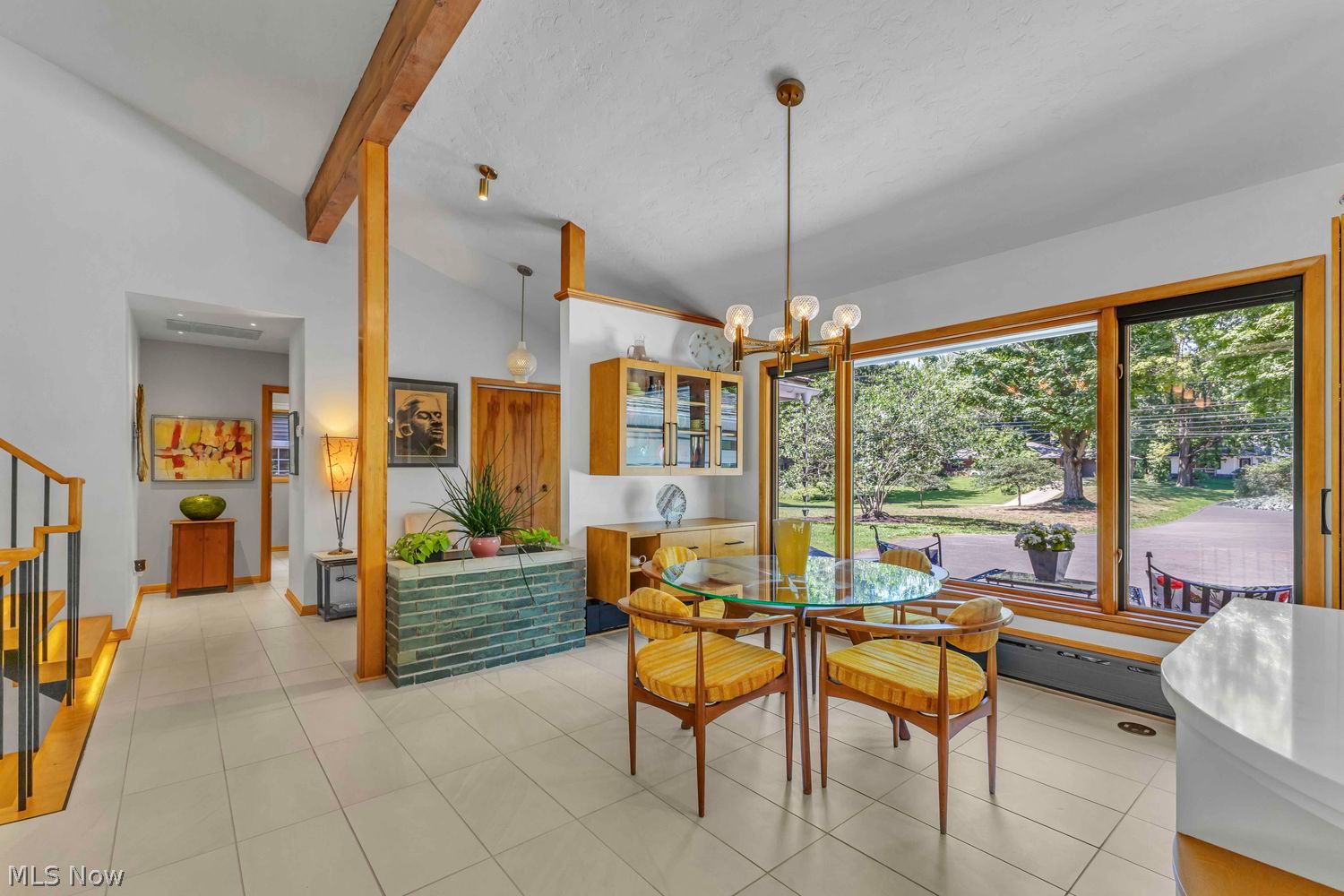 29523 Wolf Road Bay Village OH 44140