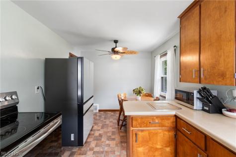 224 Ertle Avenue NE Massillon OH 44646