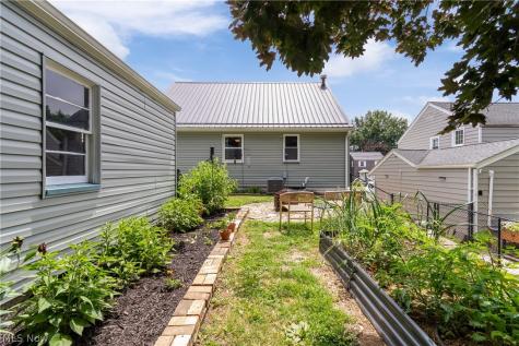 224 Ertle Avenue NE Massillon OH 44646
