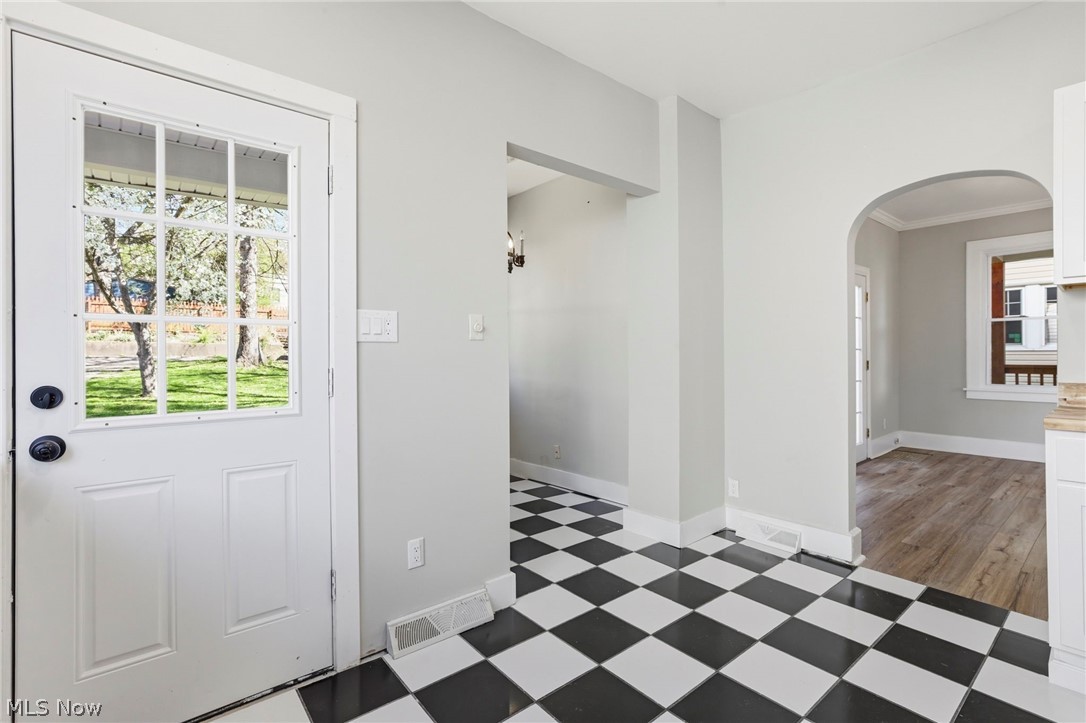 637 Lenox Avenue Zanesville OH 43701