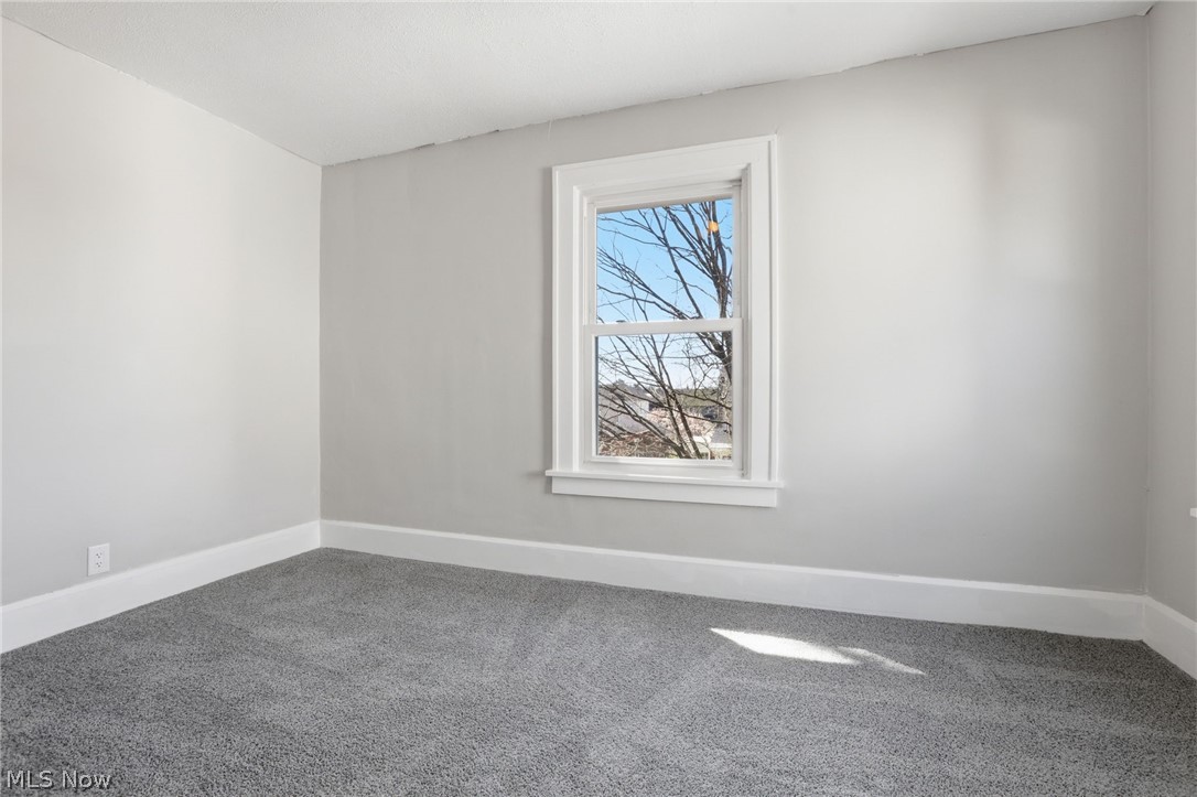 637 Lenox Avenue Zanesville OH 43701