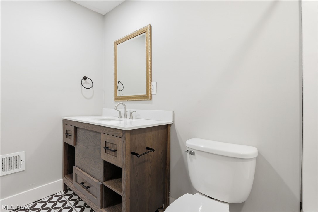 637 Lenox Avenue Zanesville OH 43701