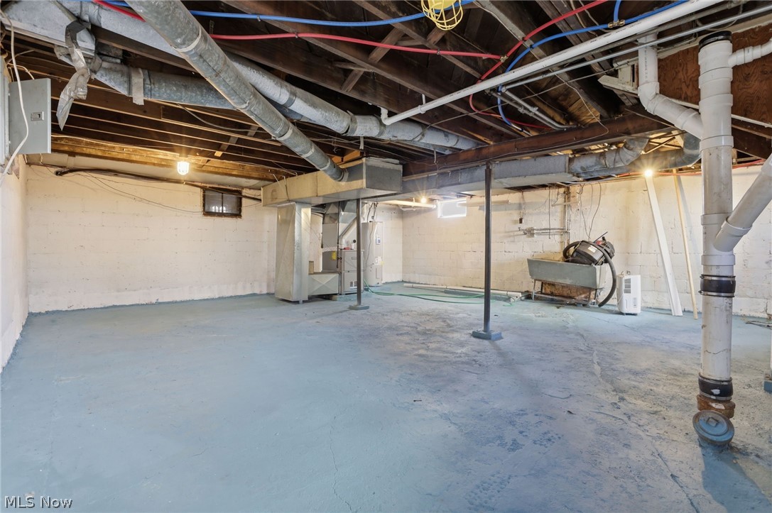 637 Lenox Avenue Zanesville OH 43701