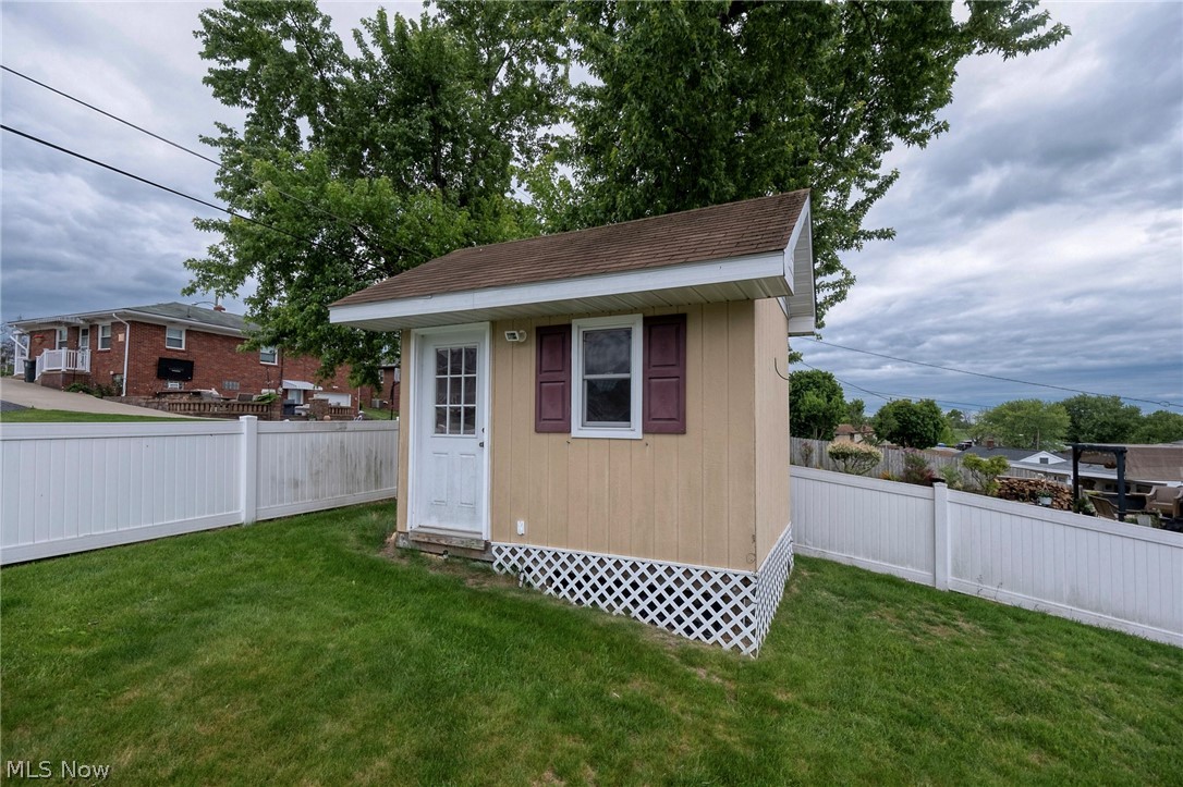 122 Brockton Road Steubenville OH 43953