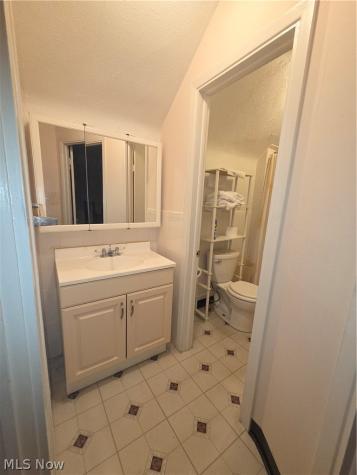 1055 E 68th Street Cleveland OH 44103