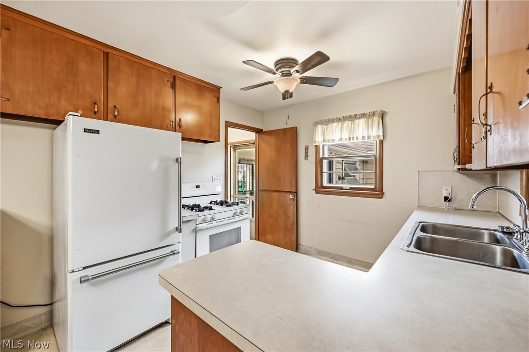 35 S Kimberly Avenue Austintown OH 44515