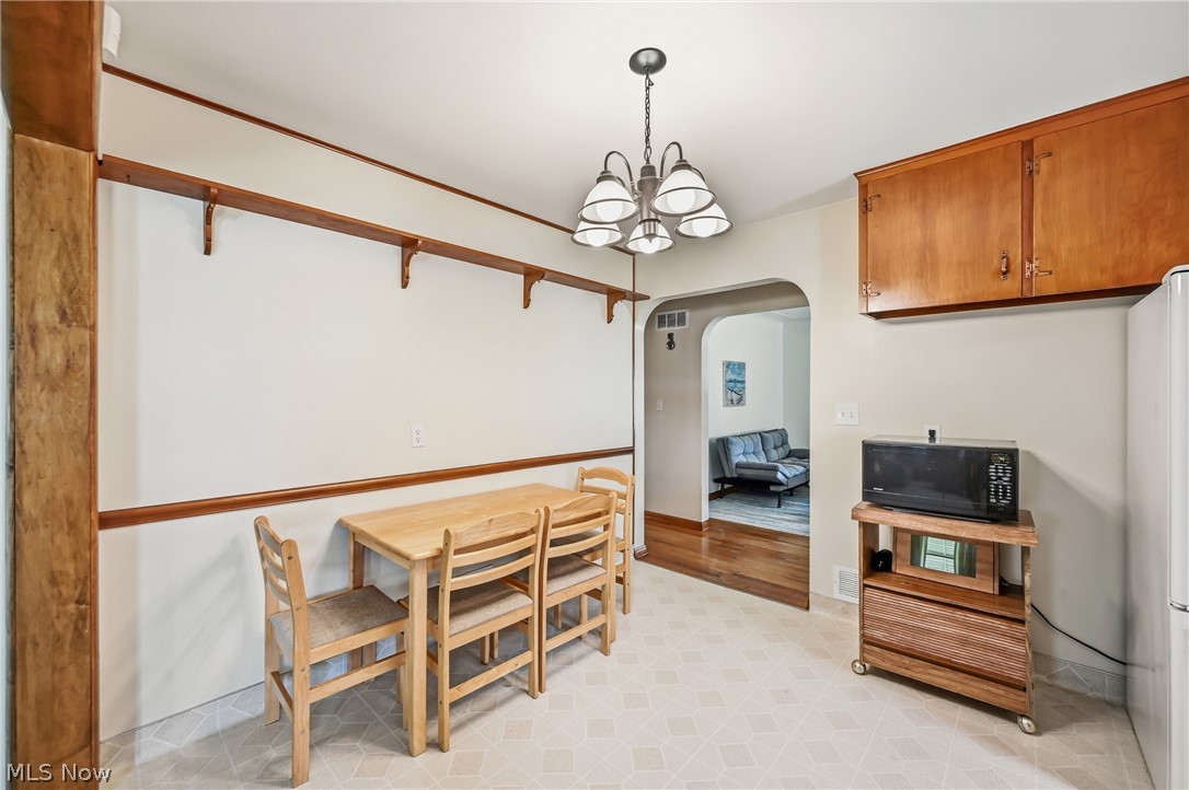 35 S Kimberly Avenue Austintown OH 44515