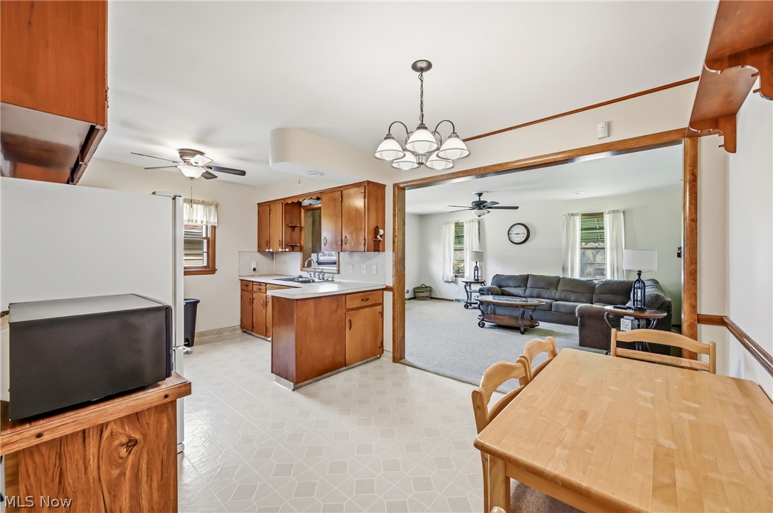 35 S Kimberly Avenue Austintown OH 44515