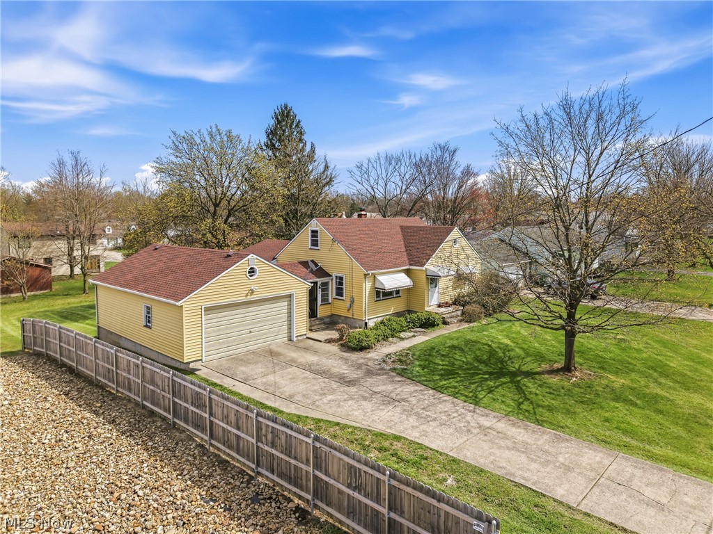 35 S Kimberly Avenue Austintown OH 44515