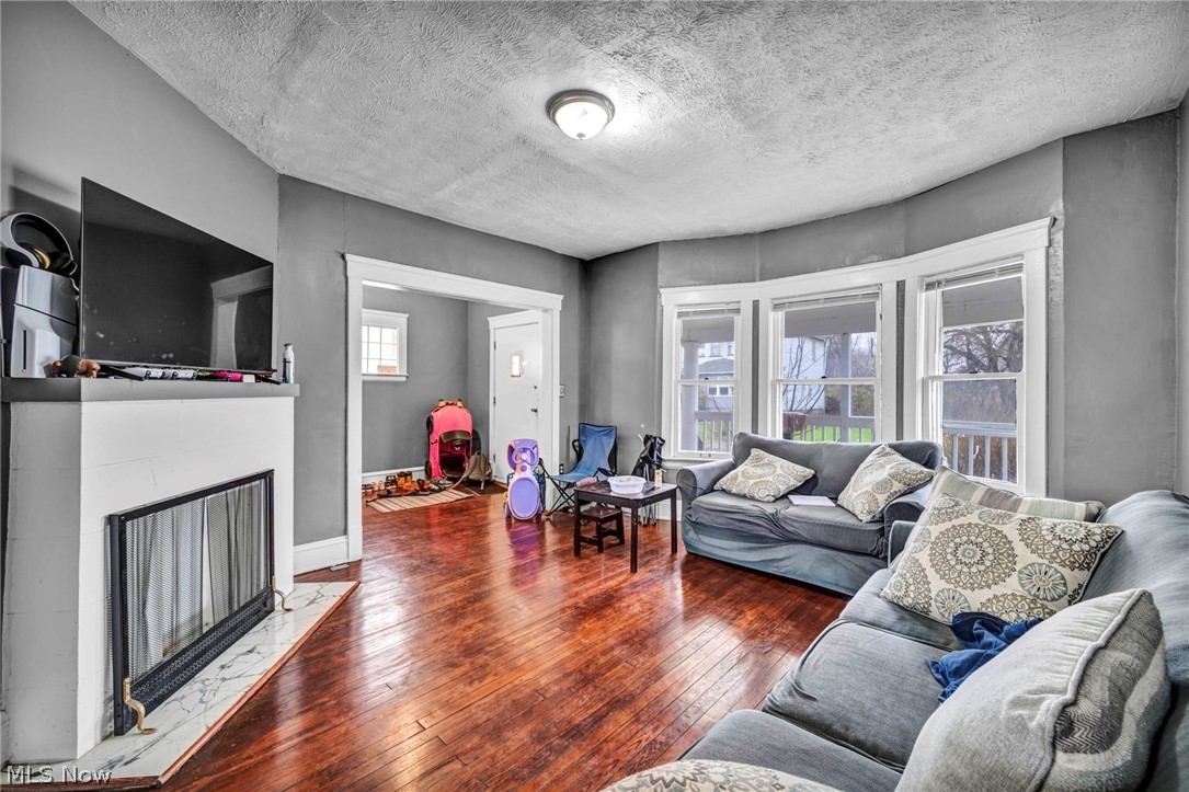 1639 Delmont Avenue East Cleveland OH 44112