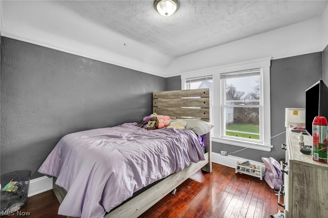 1639 Delmont Avenue East Cleveland OH 44112