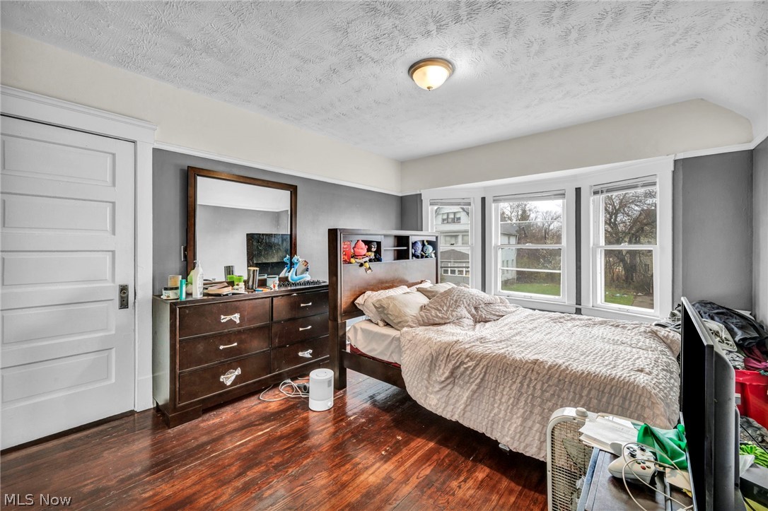 1639 Delmont Avenue East Cleveland OH 44112