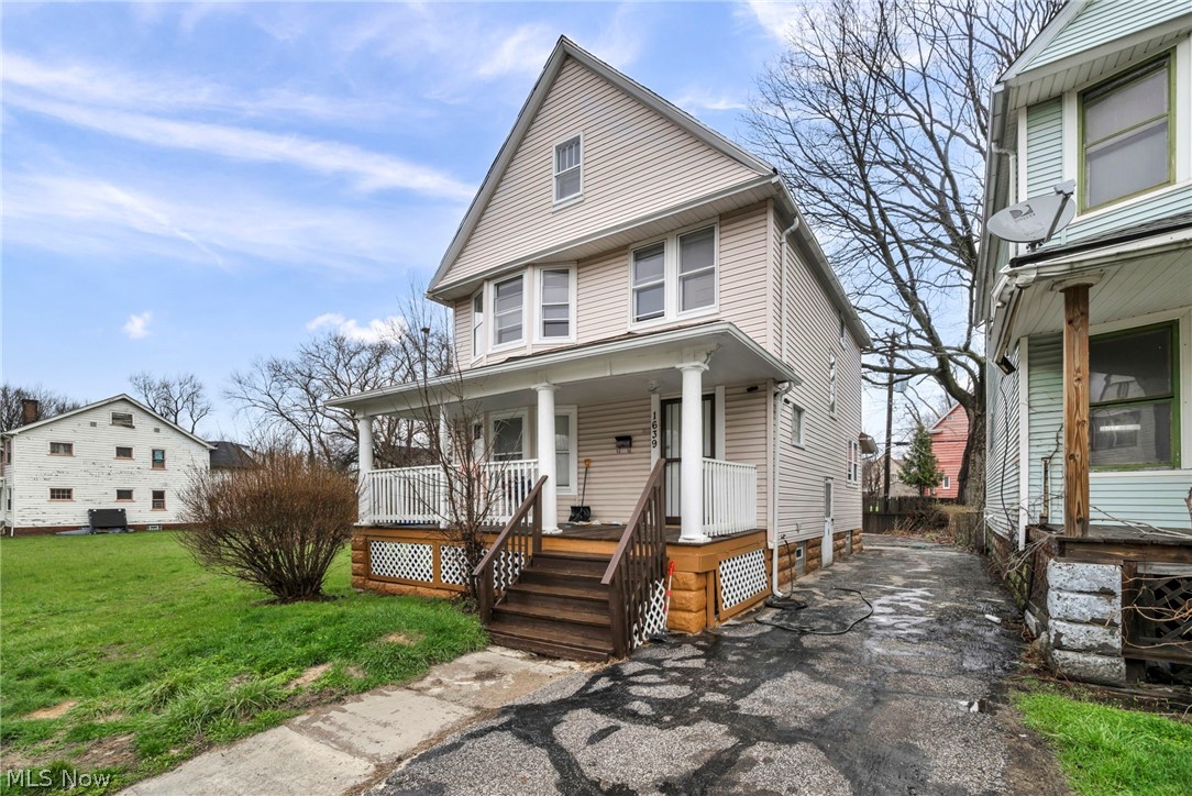 1639 Delmont Avenue East Cleveland OH 44112