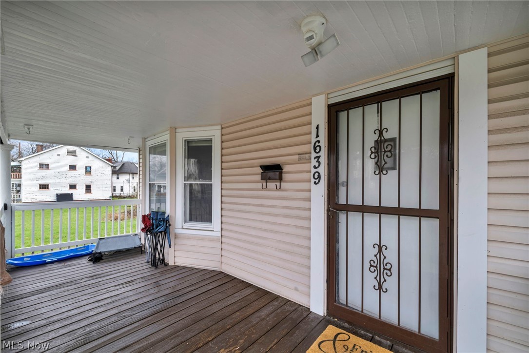 1639 Delmont Avenue East Cleveland OH 44112