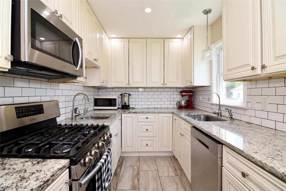 3656 Severn Road Cleveland Heights OH 44118
