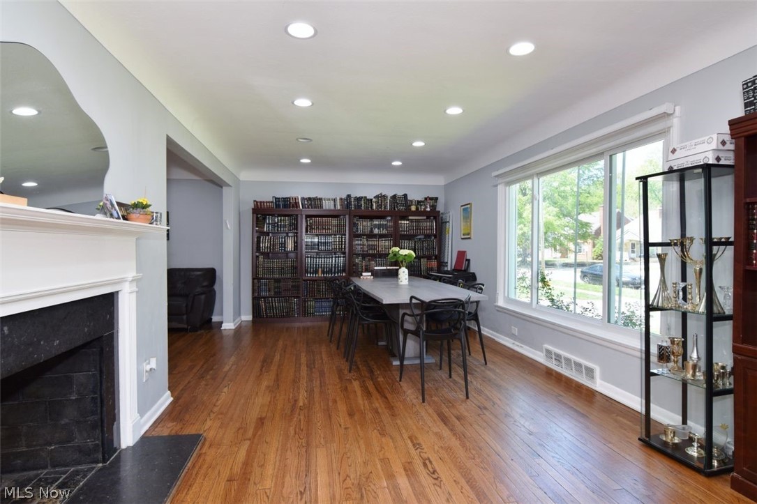 3656 Severn Road Cleveland Heights OH 44118