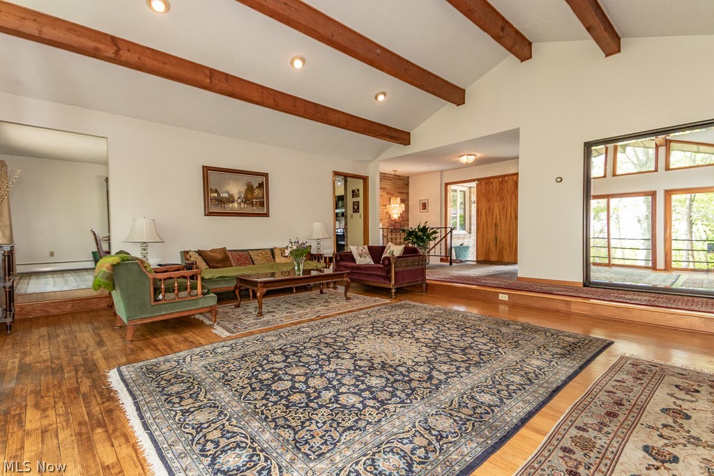 6811 Drexel Drive Seven Hills OH 44131