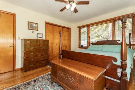 6811 Drexel Drive Seven Hills OH 44131