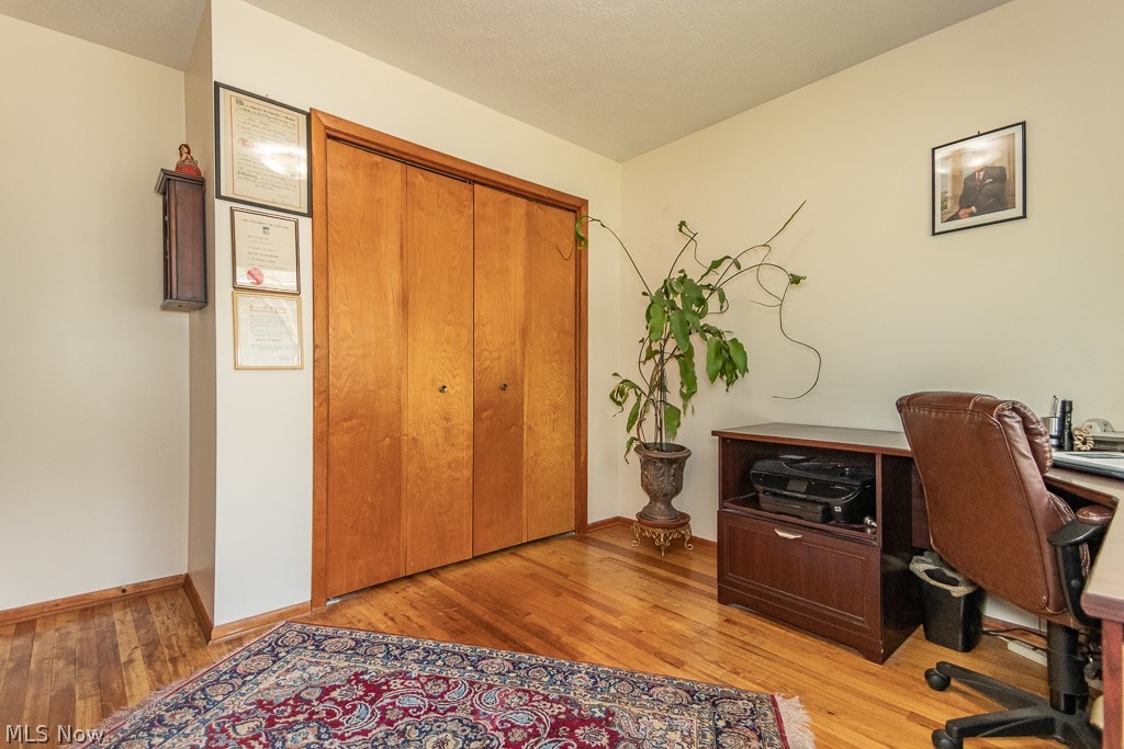 6811 Drexel Drive Seven Hills OH 44131