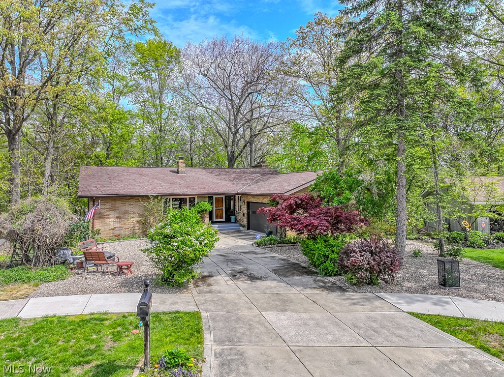 6811 Drexel Drive Seven Hills OH 44131
