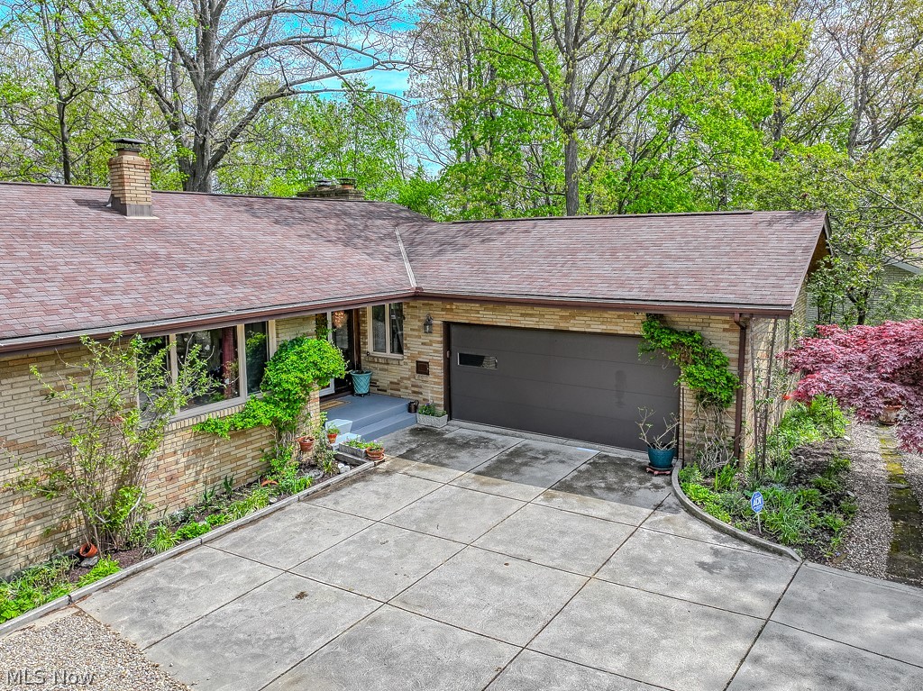 6811 Drexel Drive Seven Hills OH 44131