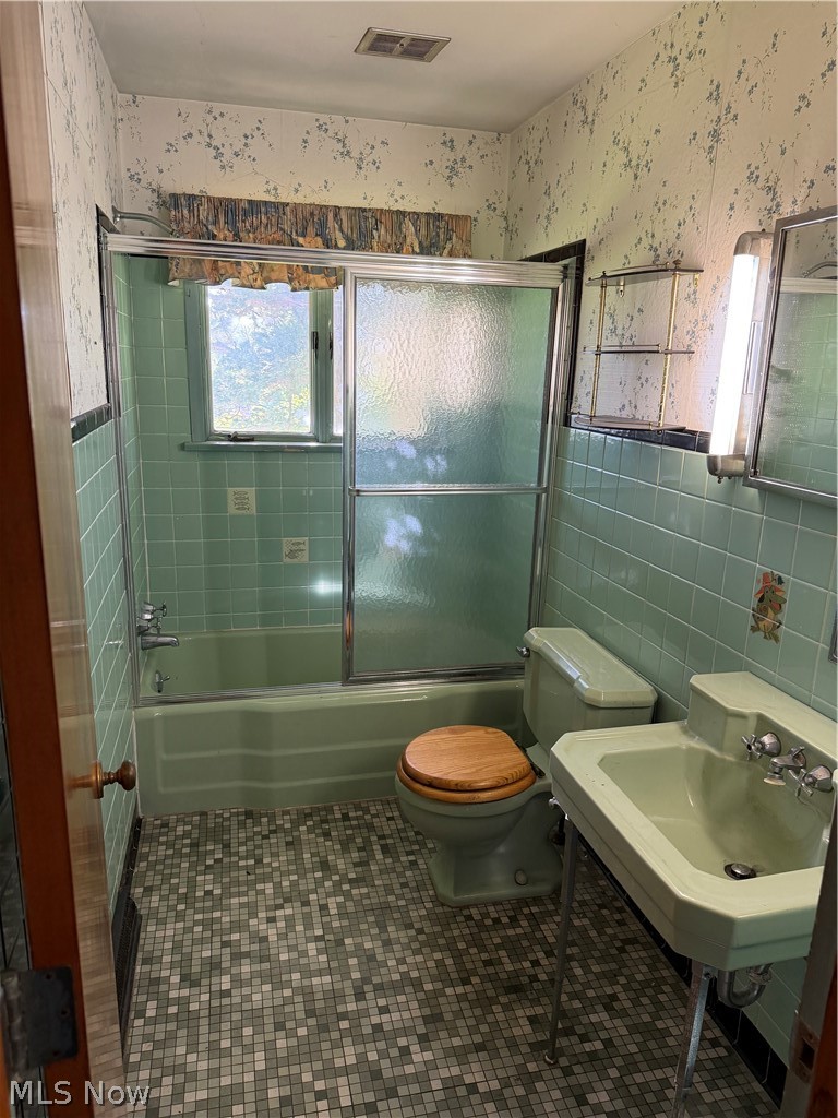 610 Broadview Circle East Liverpool OH 43920