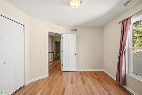 32925 Titus Hill Lane Avon Lake OH 44012
