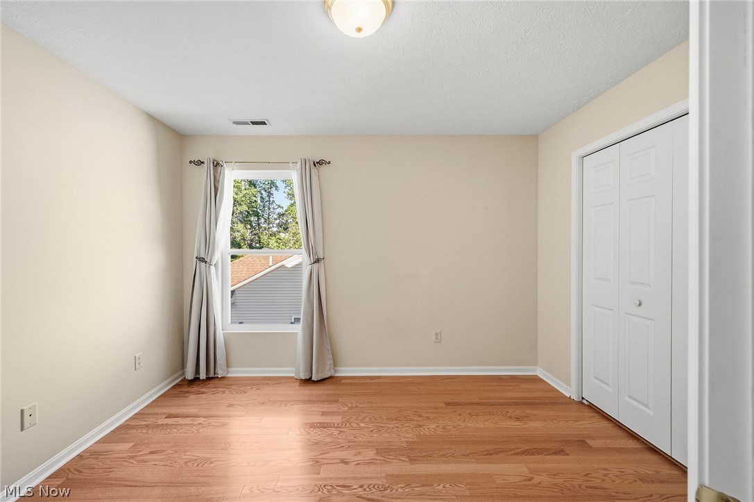 32925 Titus Hill Lane Avon Lake OH 44012