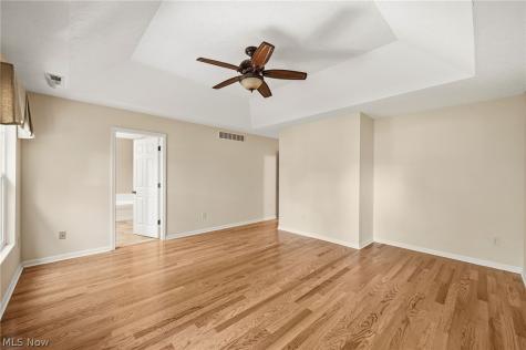 32925 Titus Hill Lane Avon Lake OH 44012