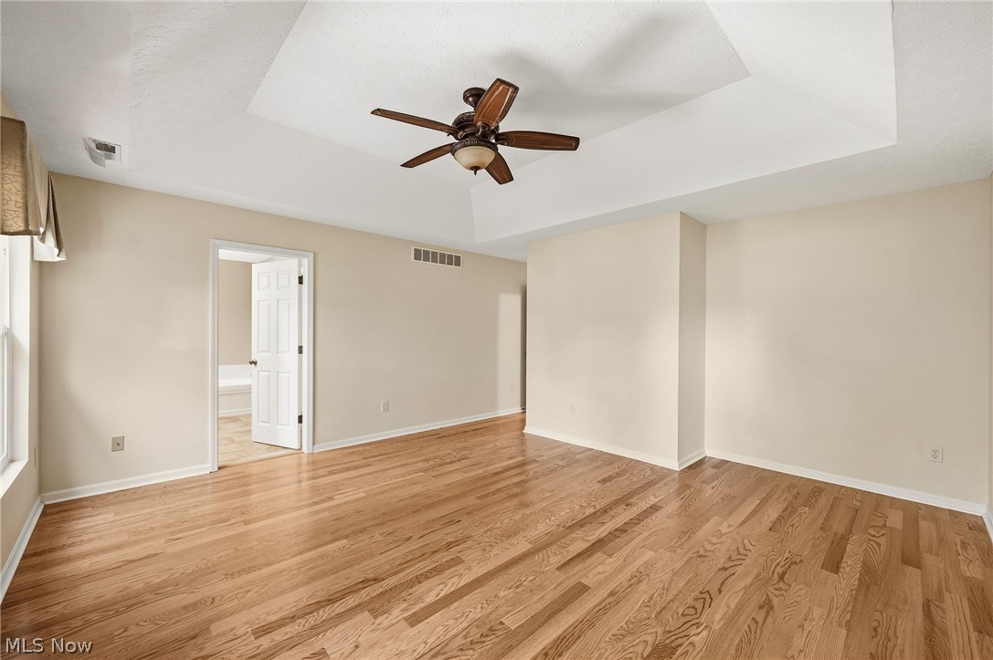 32925 Titus Hill Lane Avon Lake OH 44012
