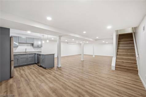 32925 Titus Hill Lane Avon Lake OH 44012