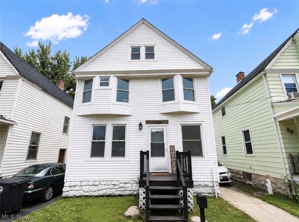 3916 Mapledale Avenue Cleveland OH 44109