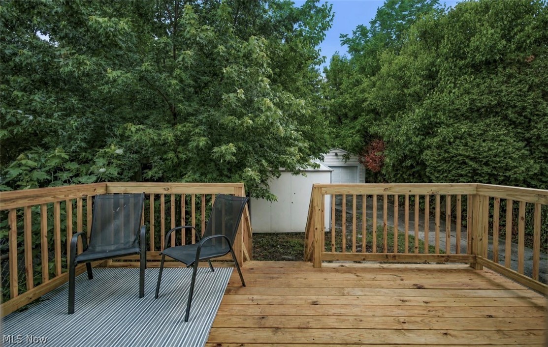 3916 Mapledale Avenue Cleveland OH 44109