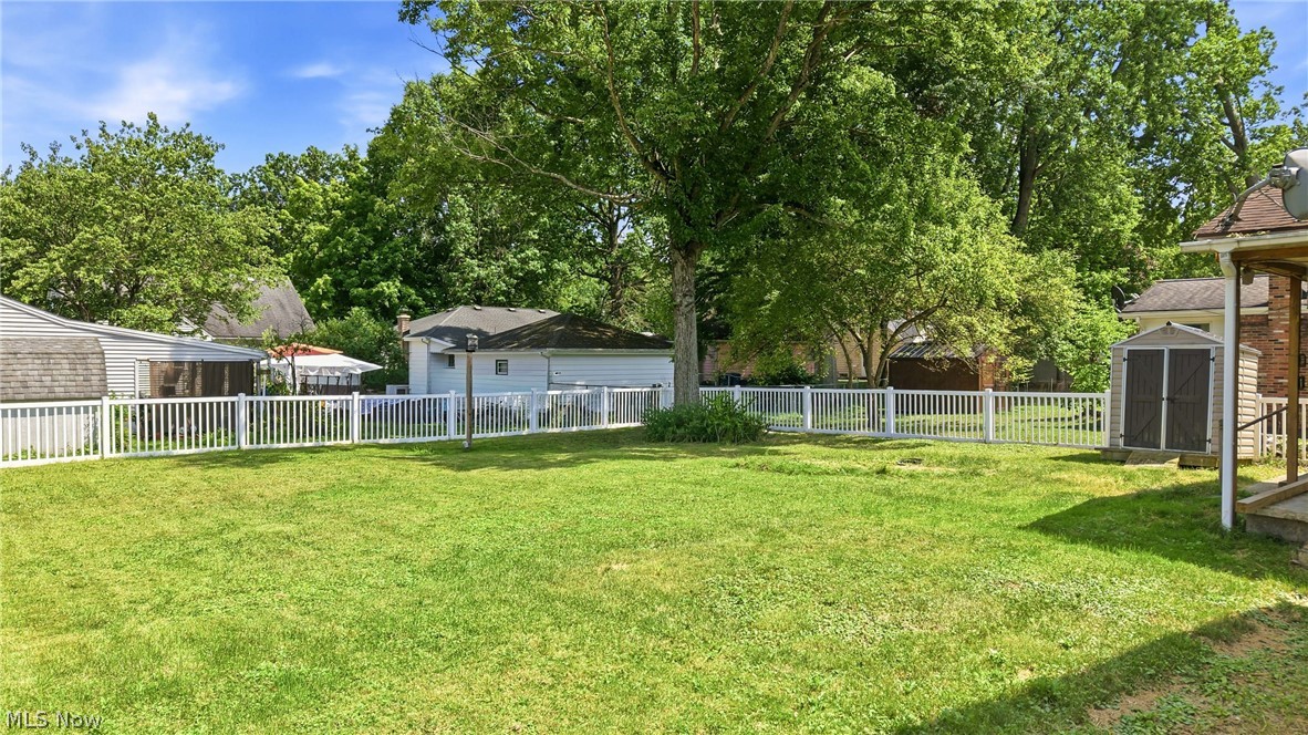 349 Westview Avenue Hubbard OH 44425
