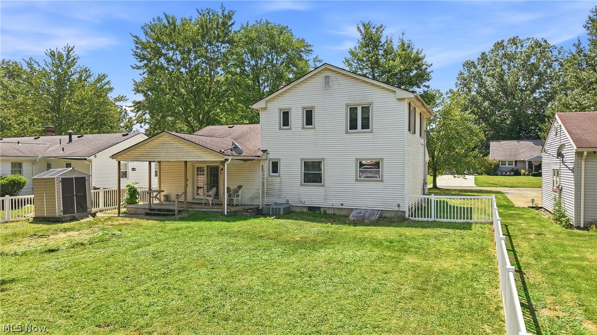 349 Westview Avenue Hubbard OH 44425