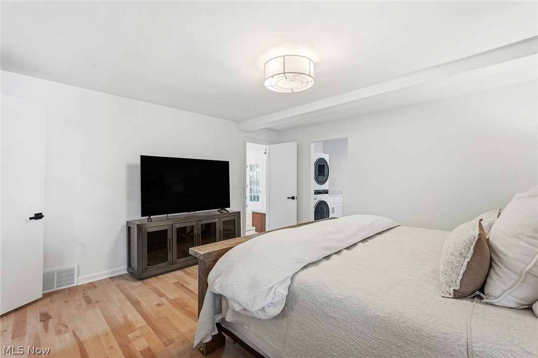 21510 Halburton Road Beachwood OH 44112