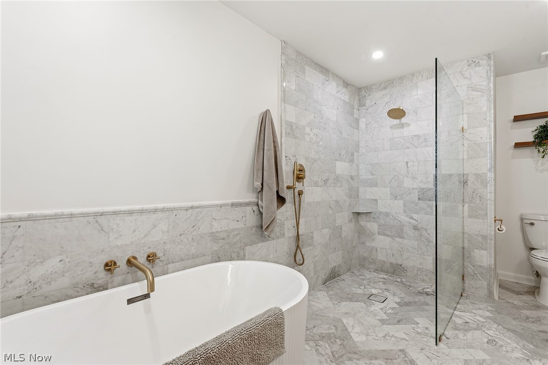 21510 Halburton Road Beachwood OH 44112