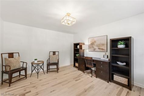 21510 Halburton Road Beachwood OH 44112