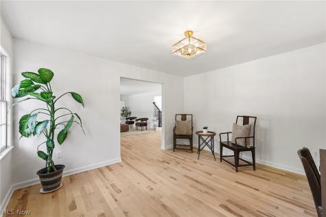 21510 Halburton Road Beachwood OH 44112