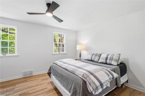 21510 Halburton Road Beachwood OH 44112