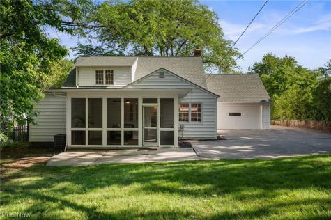 21510 Halburton Road Beachwood OH 44112