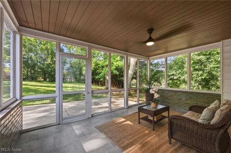21510 Halburton Road Beachwood OH 44112