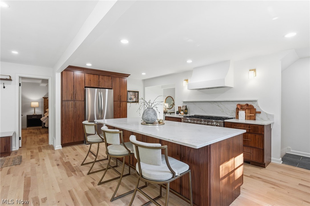21510 Halburton Road Beachwood OH 44112