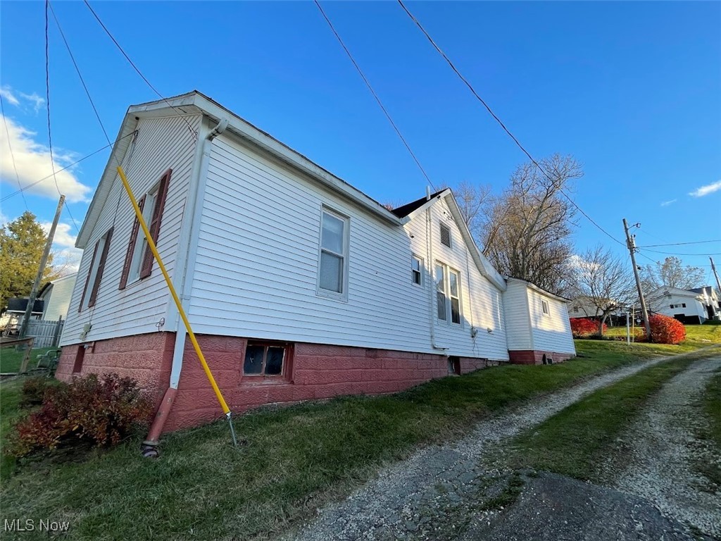 518 High Street Pleasant City OH 43772