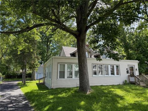 127 E 270th Street Euclid OH 44132